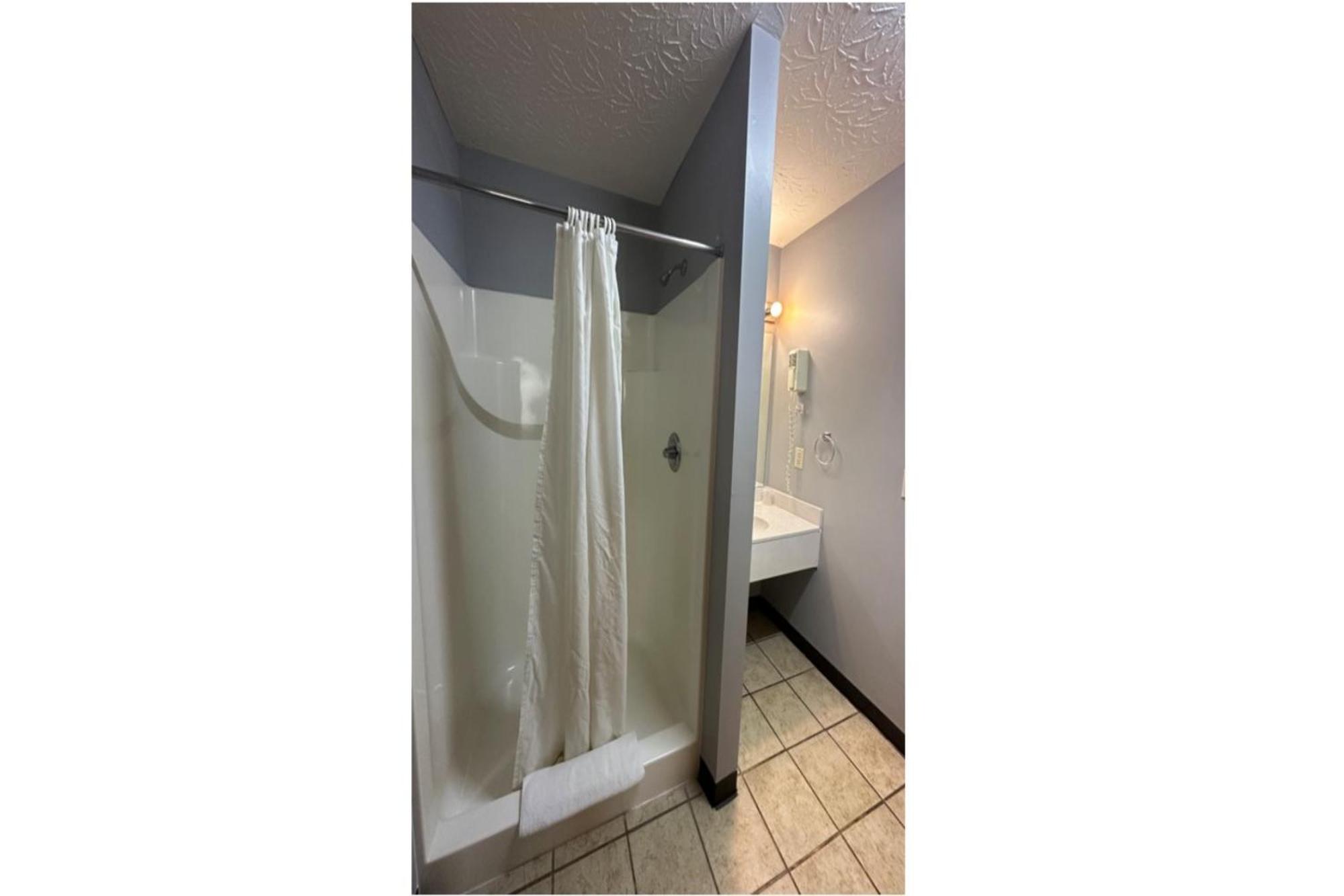 Fairway Inn Florence Indiana Екстериор снимка