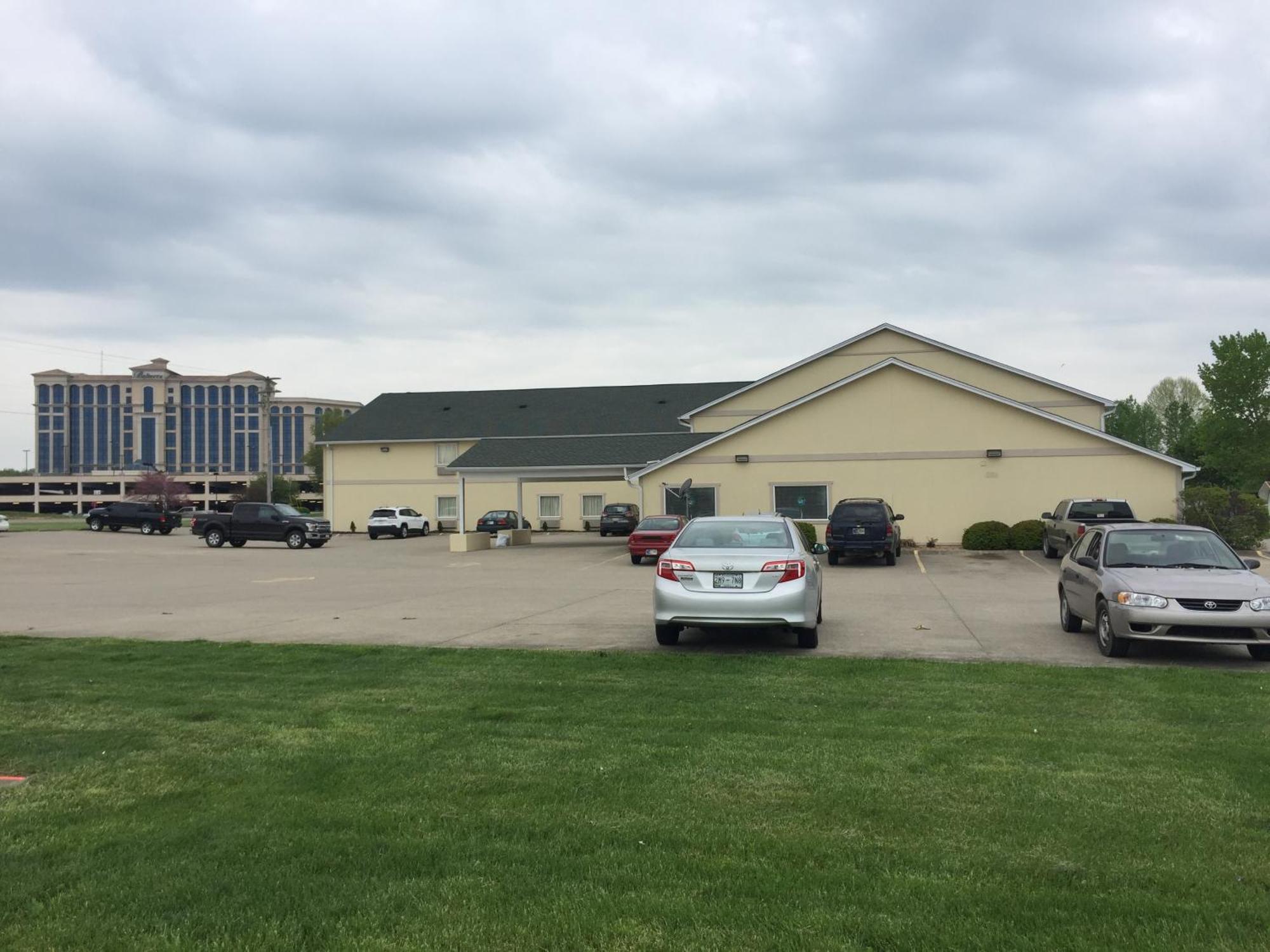 Fairway Inn Florence Indiana Екстериор снимка