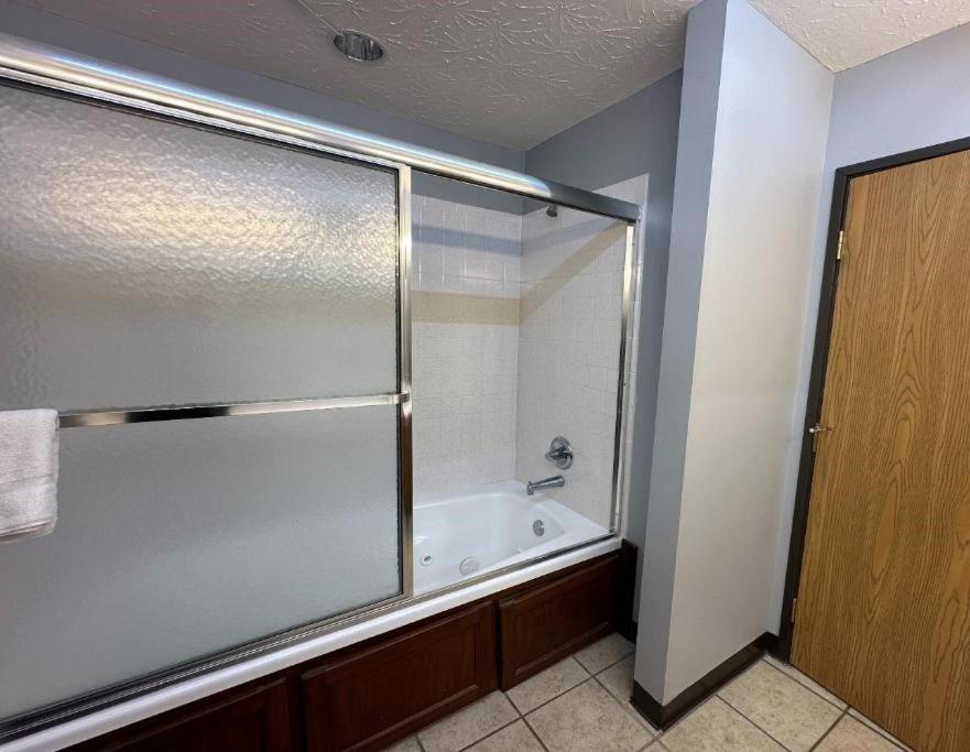 Fairway Inn Florence Indiana Екстериор снимка