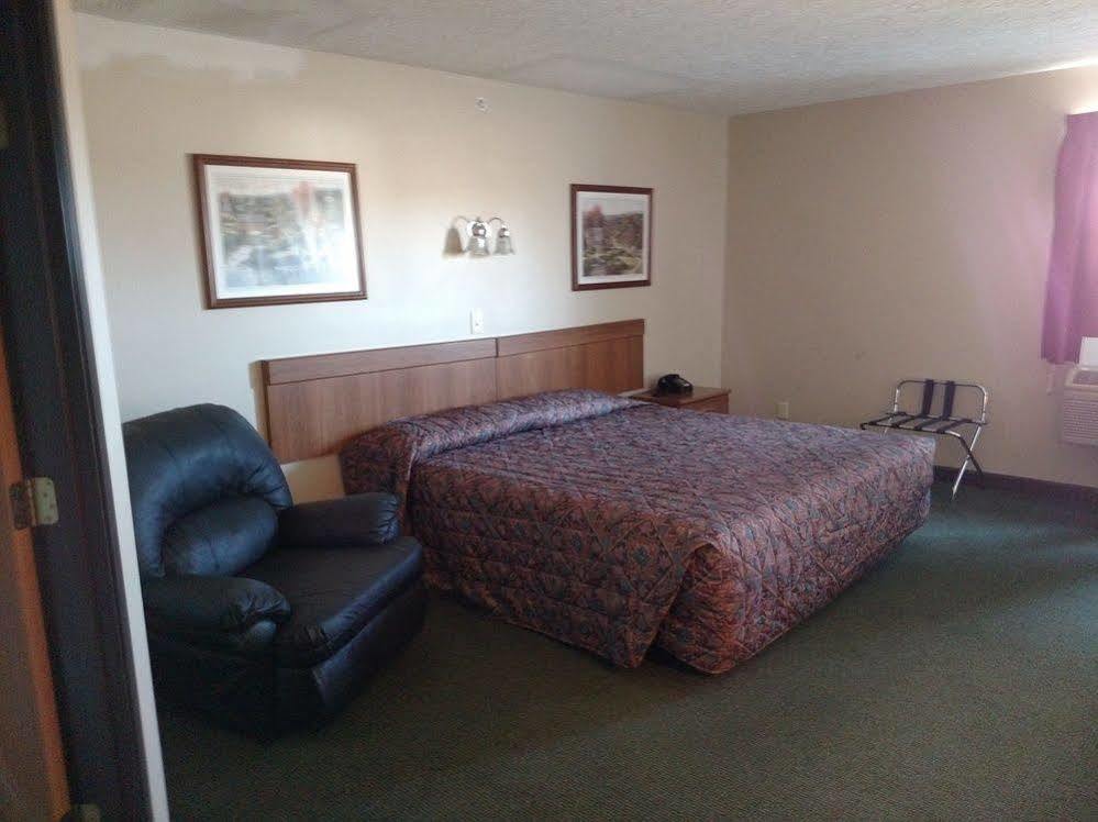Fairway Inn Florence Indiana Екстериор снимка